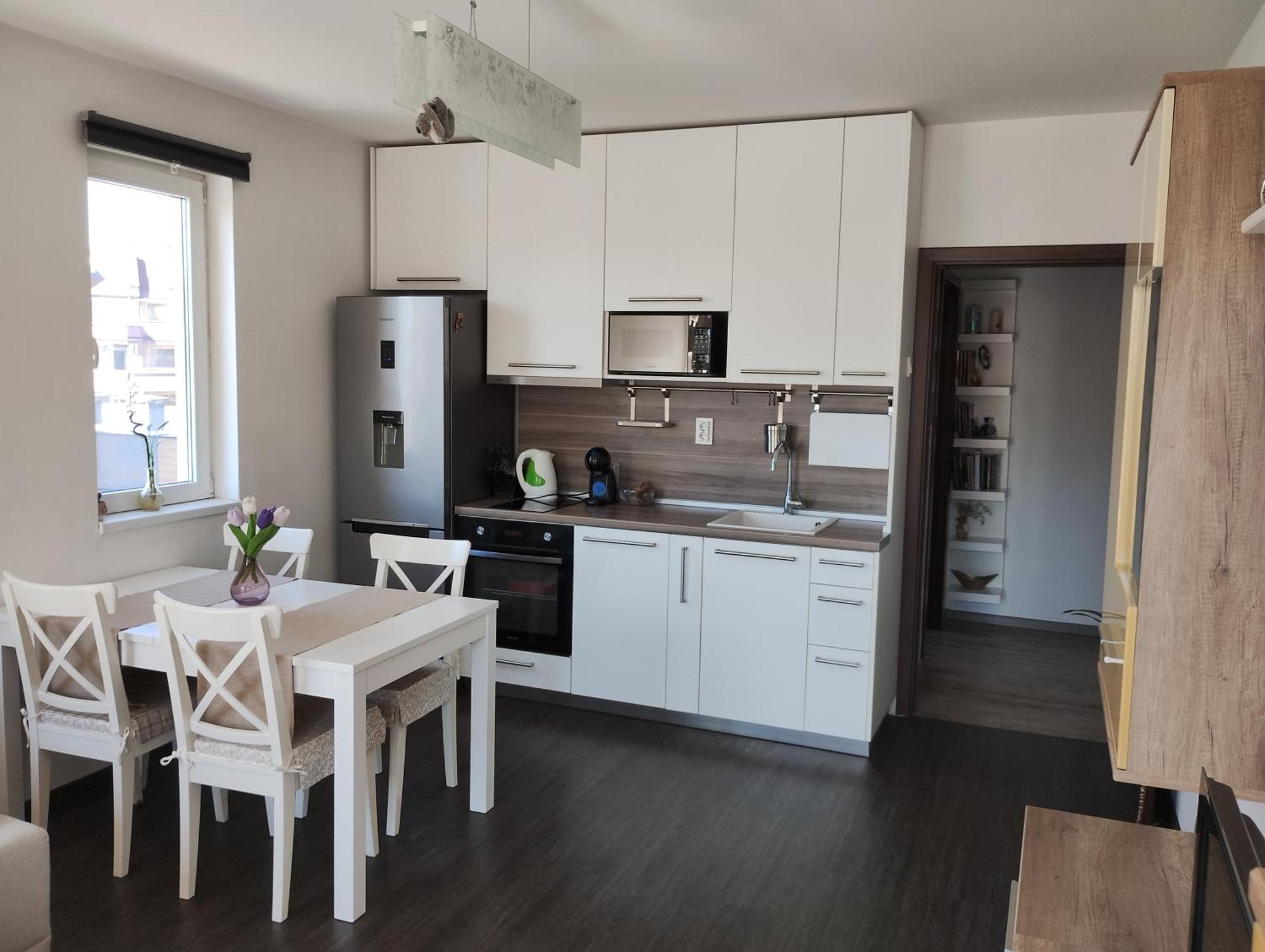 Happy Apartment & Free Breakfast - Mladost София Екстериор снимка