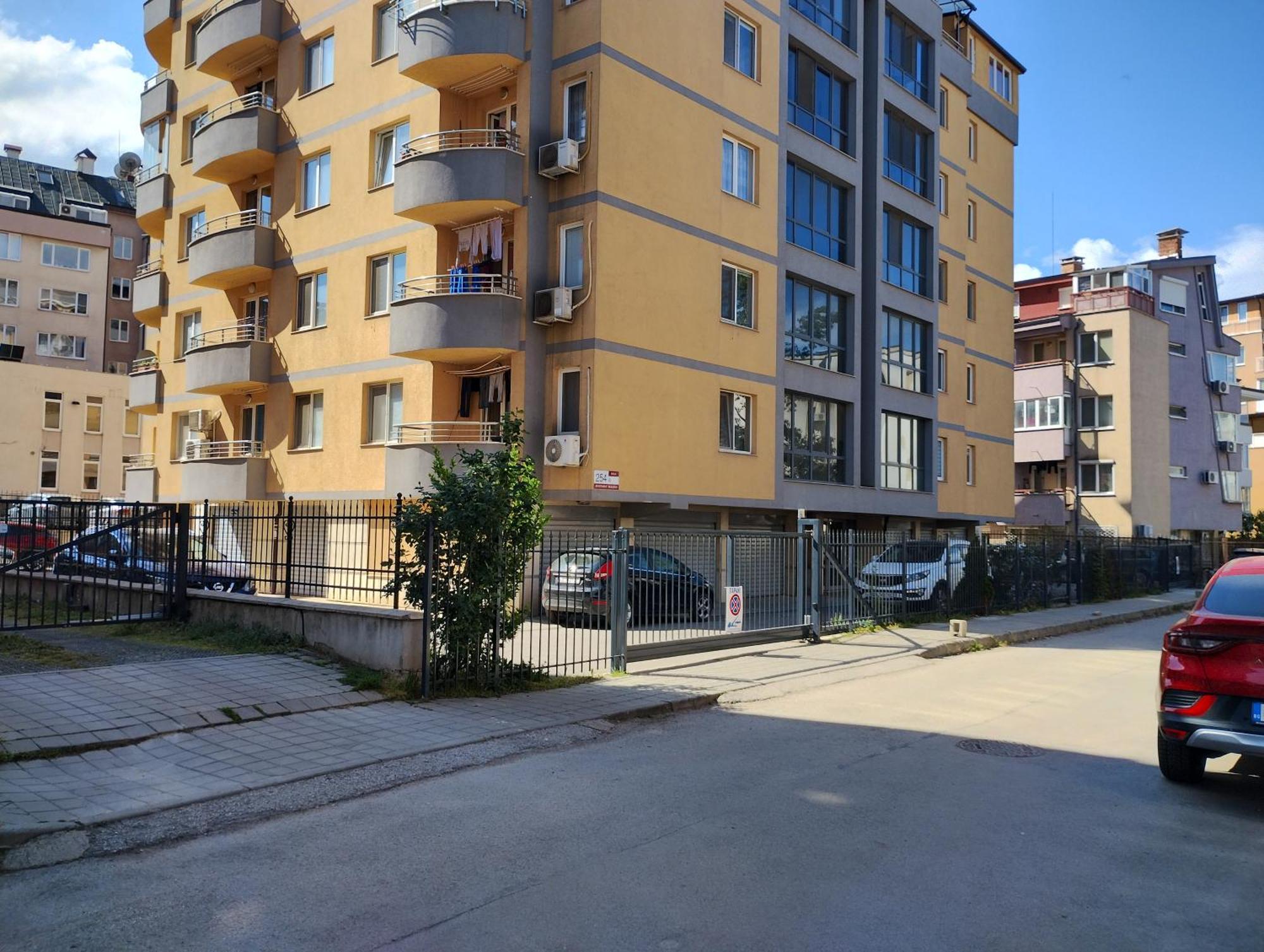 Happy Apartment & Free Breakfast - Mladost София Екстериор снимка