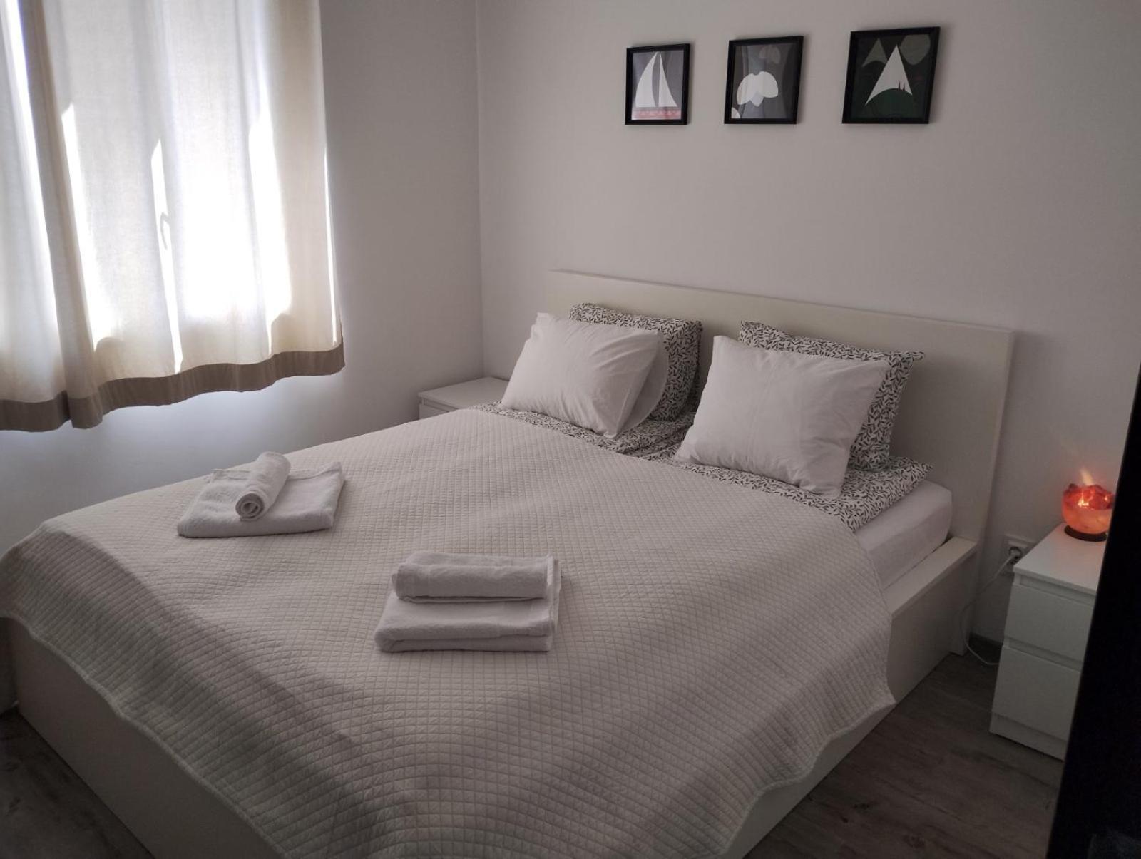 Happy Apartment & Free Breakfast - Mladost София Екстериор снимка